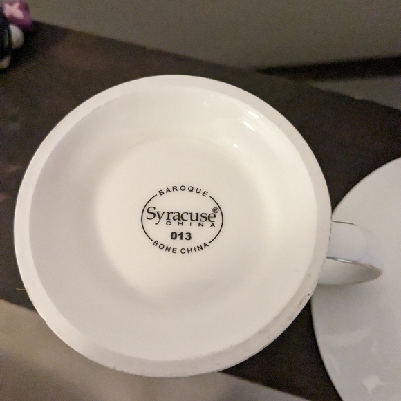 VINTAGE BONE CHINA COFFEE CUP AND SAUCER - Picture 3 of 4